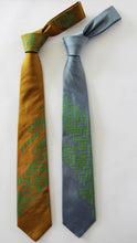 Zig zag indian douppion silk tie