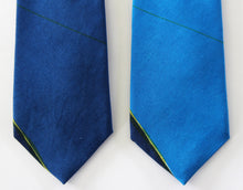 TRIANGLES design - blue sandwashed spun silk tie